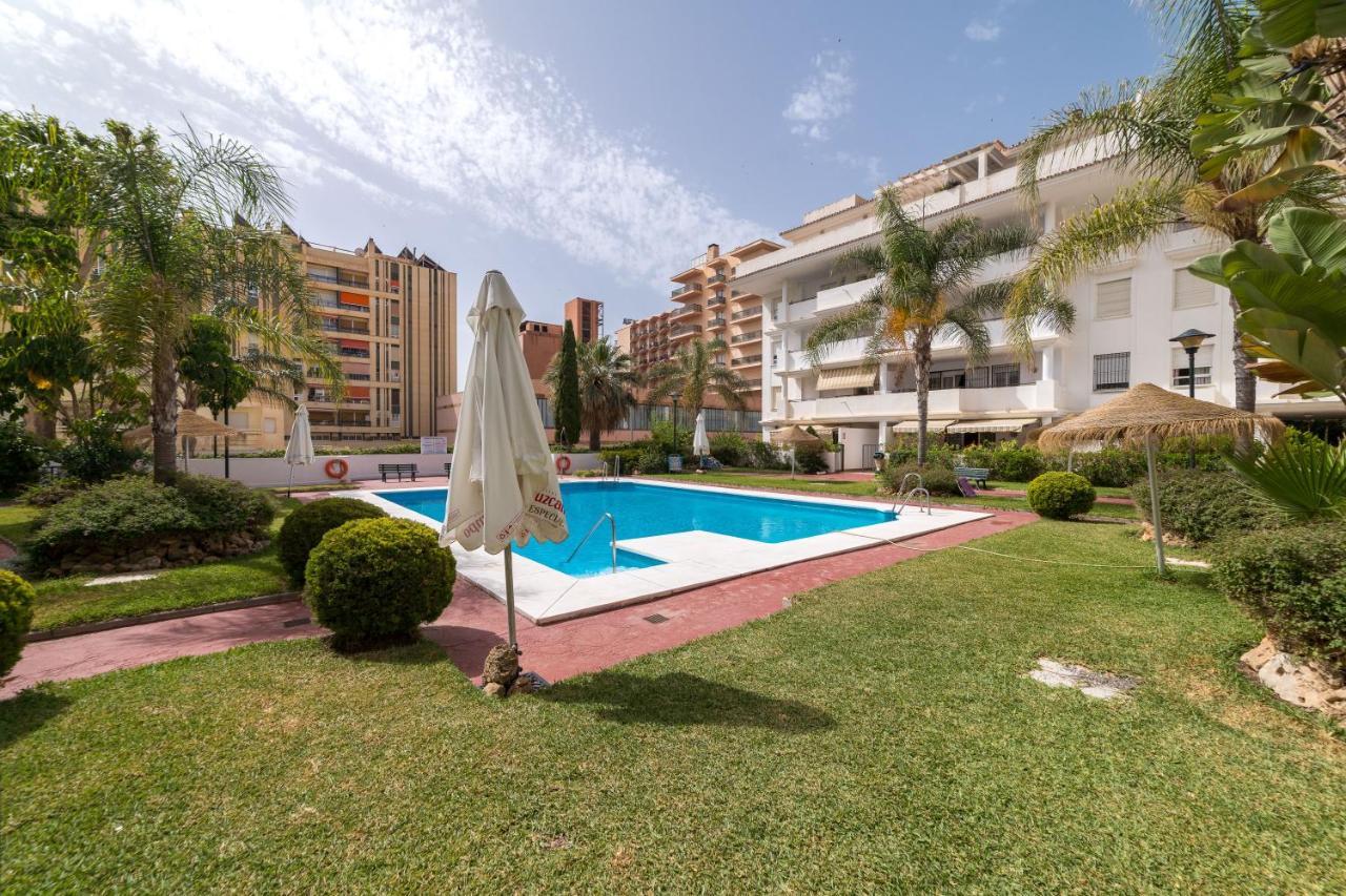 Iloftmalaga Atico Carihuela Apartman Torremolinos Kültér fotó