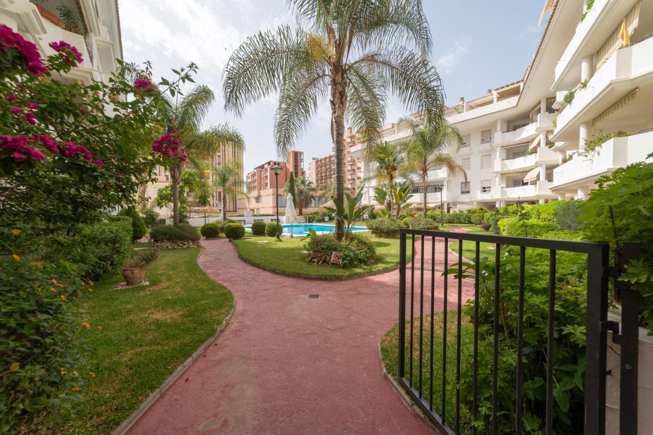 Iloftmalaga Atico Carihuela Apartman Torremolinos Kültér fotó