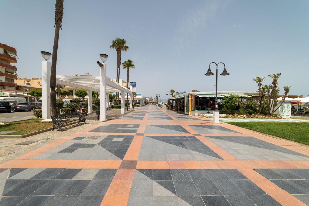 Iloftmalaga Atico Carihuela Apartman Torremolinos Kültér fotó