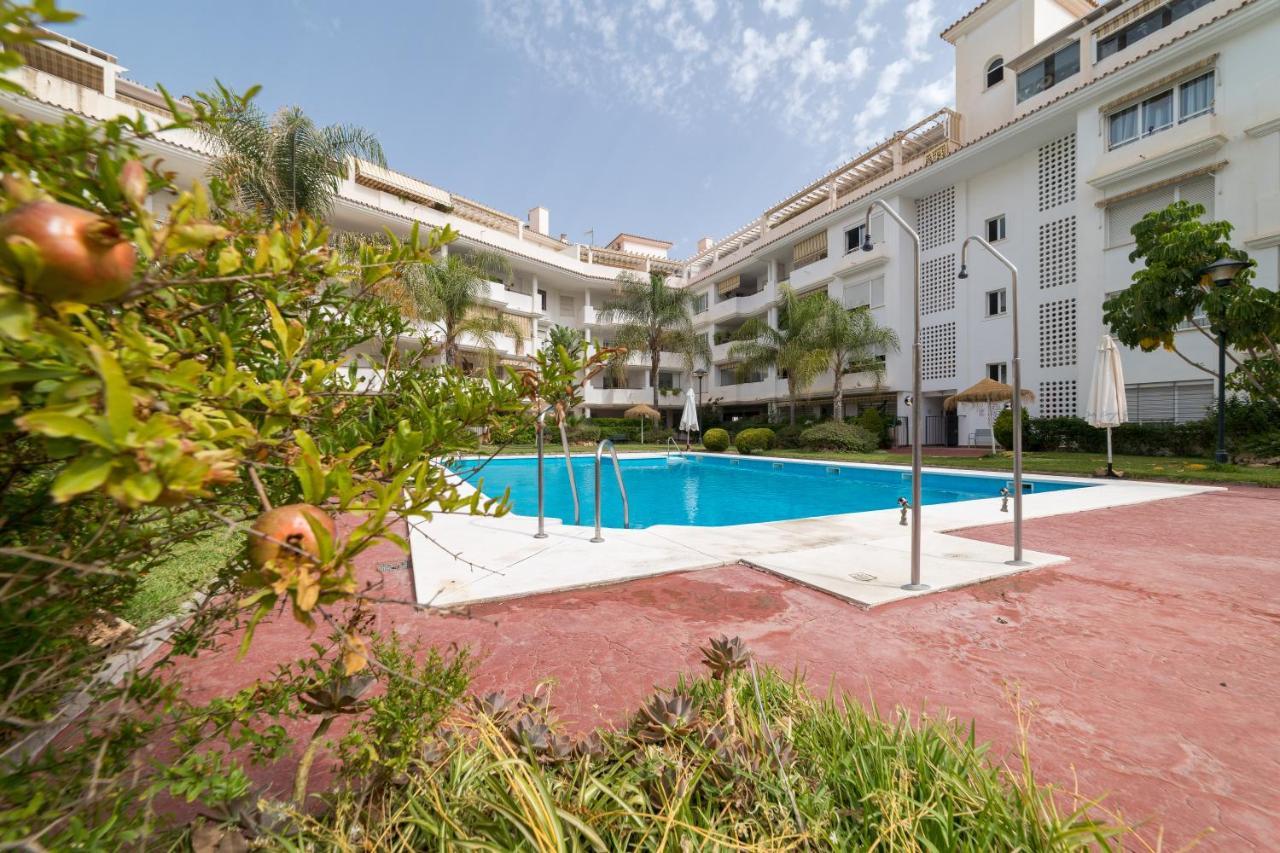 Iloftmalaga Atico Carihuela Apartman Torremolinos Kültér fotó